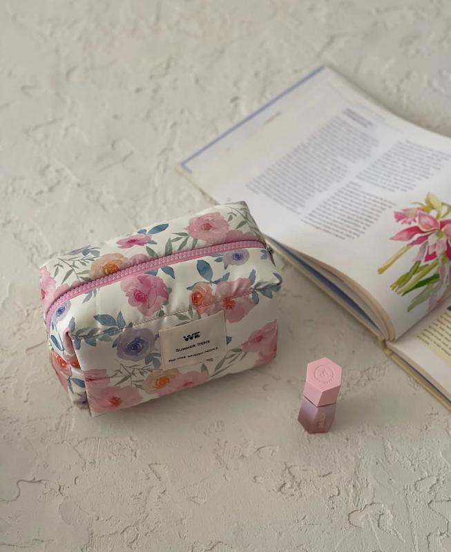 🎀☁️Puffy makeupbag
