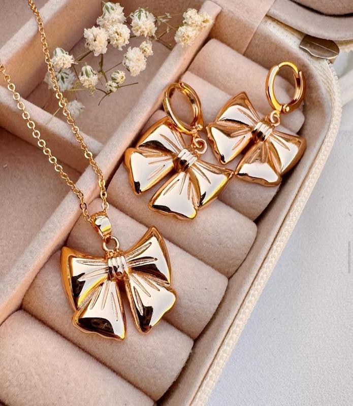 نیم ست پاپیون دینا