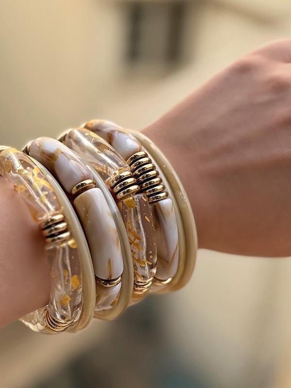 دستبند و بنگل رزینی 