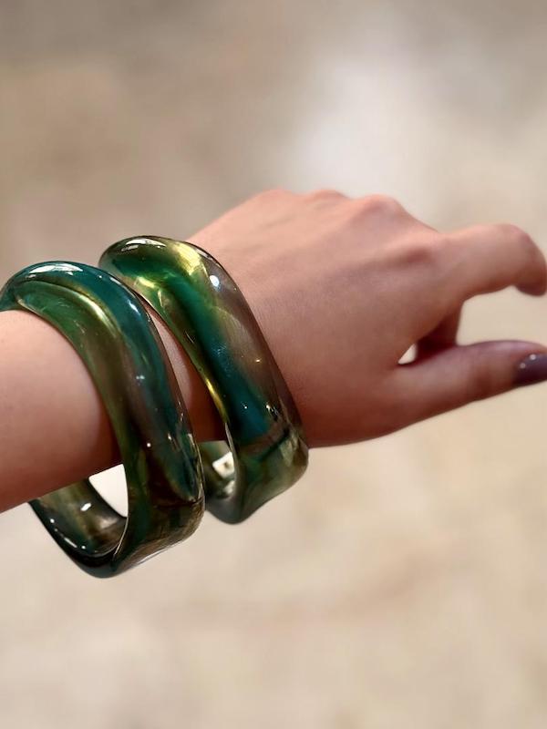 دستبند رزینی سبز 