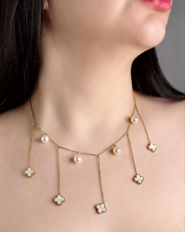 گردنبند ونکلیف با مرواریدهای سفید