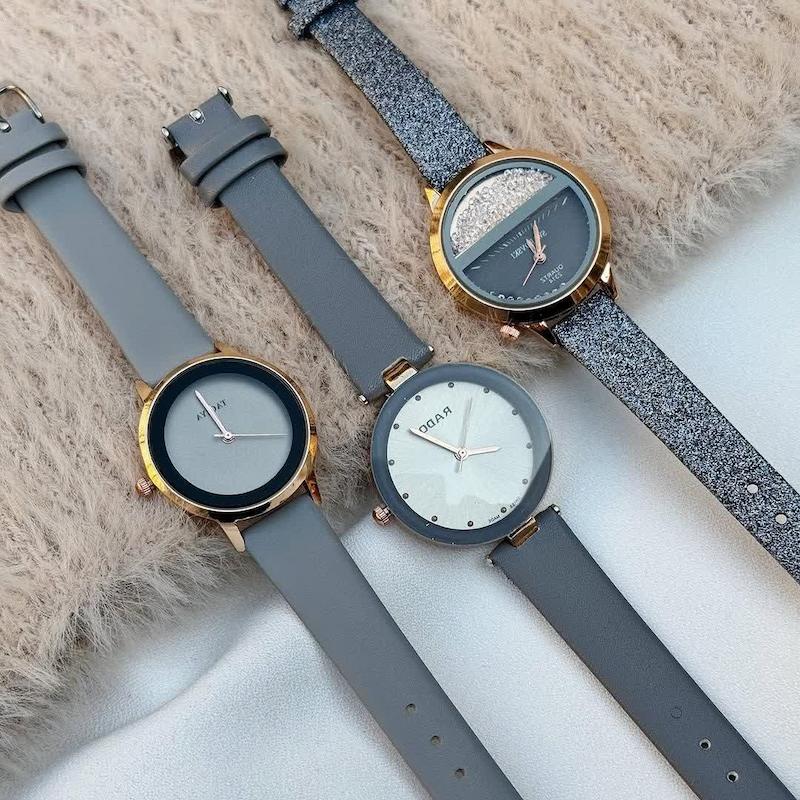 ساعت طوسی بند چرمی