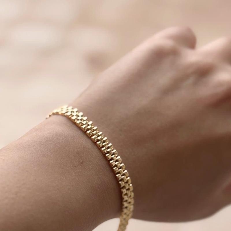 دستبند  حصیری ساده 