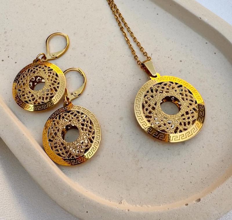 نیم ست ورساچه طرح طلا