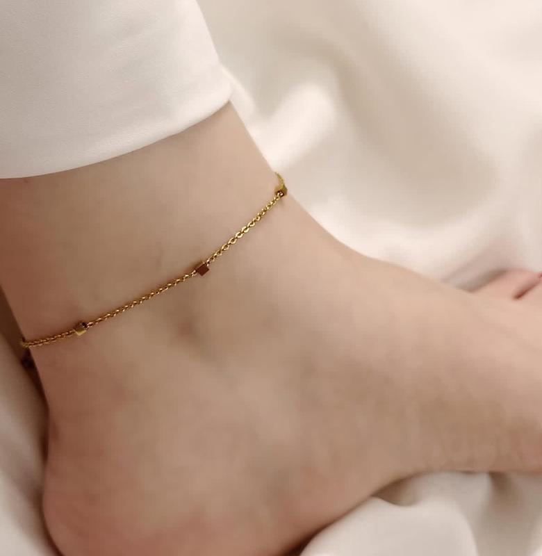 پابند مکعب استیل 