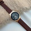 ساعت بند قهوه ای