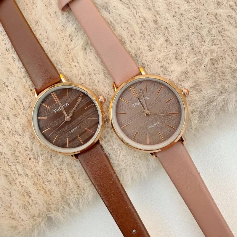 ساعت بند چرمی مدل لاویدا