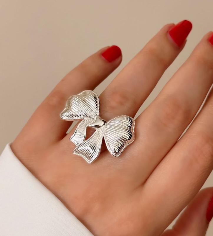 انگشتر پاپیون