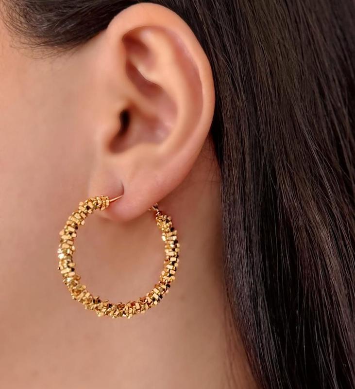 گوشواره حلقه ای خاویاری 