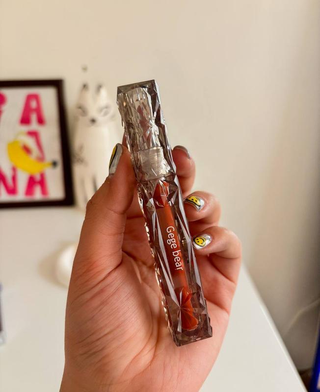 لیپ گِلِیز ( lip gloss ) کره ای برند gege bear