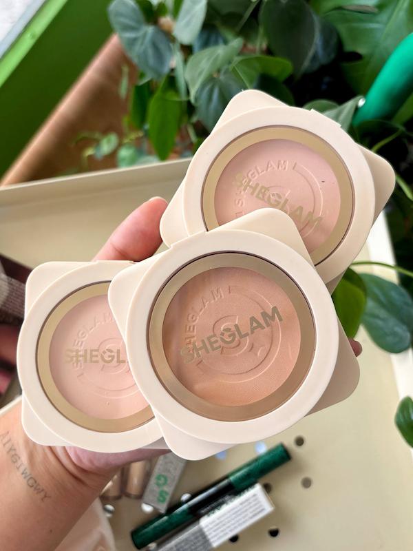 پنکک و پودر فیکس فشرده سه کدرنگی sheglam