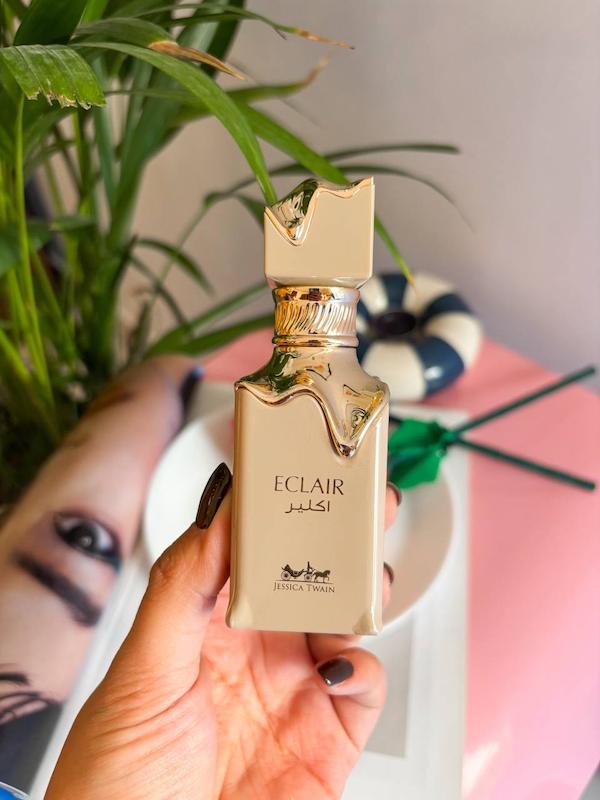 ادکلن رایحه eclair برند jessica twian