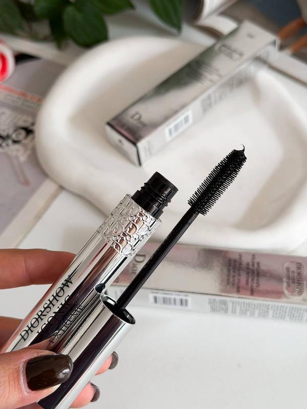 ریمل حجم دهنده و بلندکننده مشکی دوپ دیور برند dior