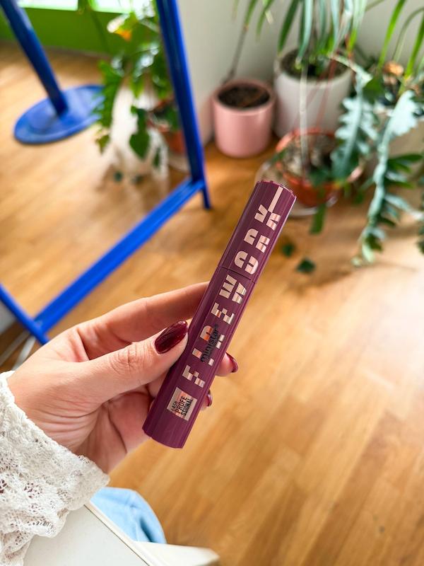 ریمل حجم دهنده و بلندکننده ارغوانی زرشکی برند ministar 