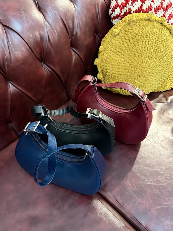 کیف چرم قایقی وارداتی با رنگبندی