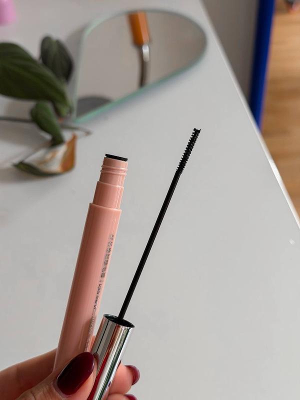 ریمل سوزنی بلندکننده مشکی برند Gege bear