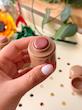 رژگونه‌ ی استیکی میوه ای و شکلاتی سری جدید rhode