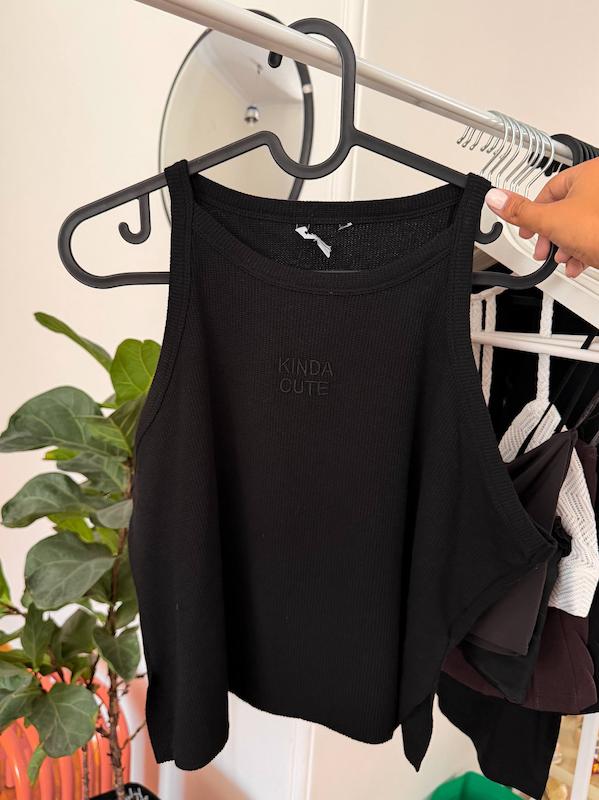 کراپ تاپ کبریتی kinda cute مشکی برند h&m