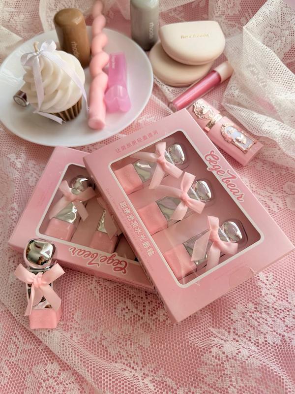 رژ پاپیونی و خیس کره ای برند gege bear