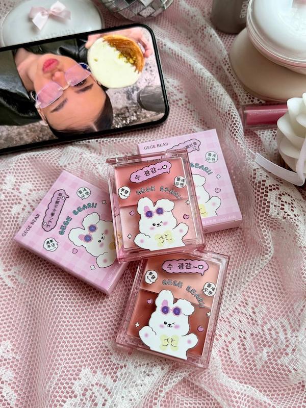 پالت رژگونه کرمی دو سری رنگ برند gege bear