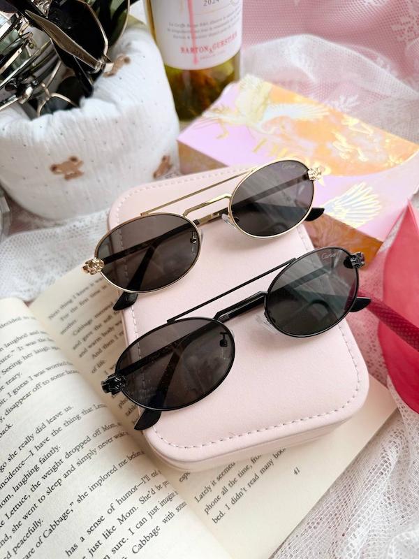 عینک uv400 unisex با دو رنگ مختلف کد کارتیه ۴-۵