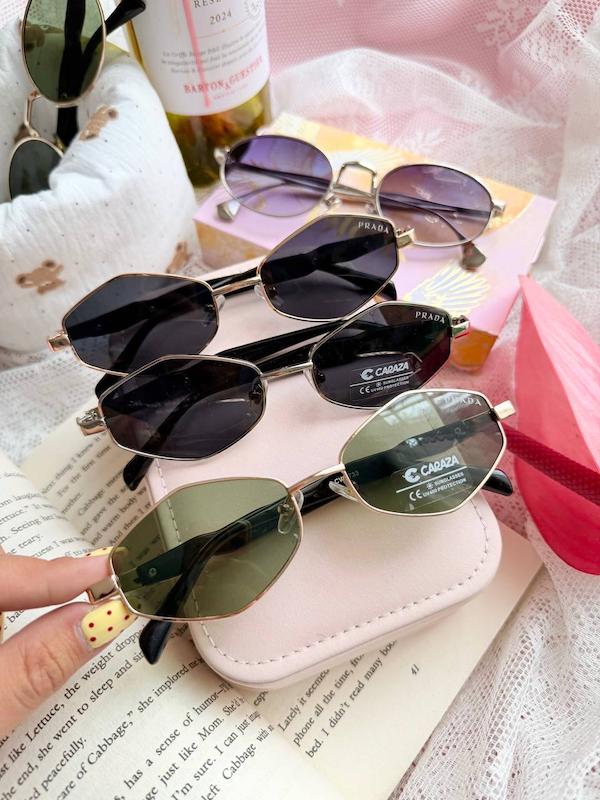 عینک uv400 unisex با سه رنگ مختلف کد پرادا ۶-۷-۹