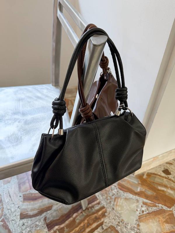 کیف چرمی رنگ مشکی دکمه ای noir کد ۵