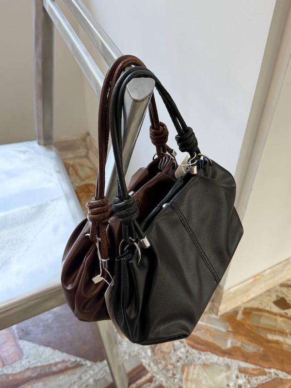 کیف چرمی رنگ قهوه ای دکمه ای noir کد ۵