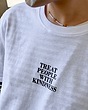 تیشرت نخی سفید kindness برند bershka