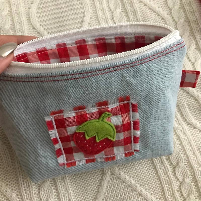 میکاپ بگ مربای توت فرنگی🍓