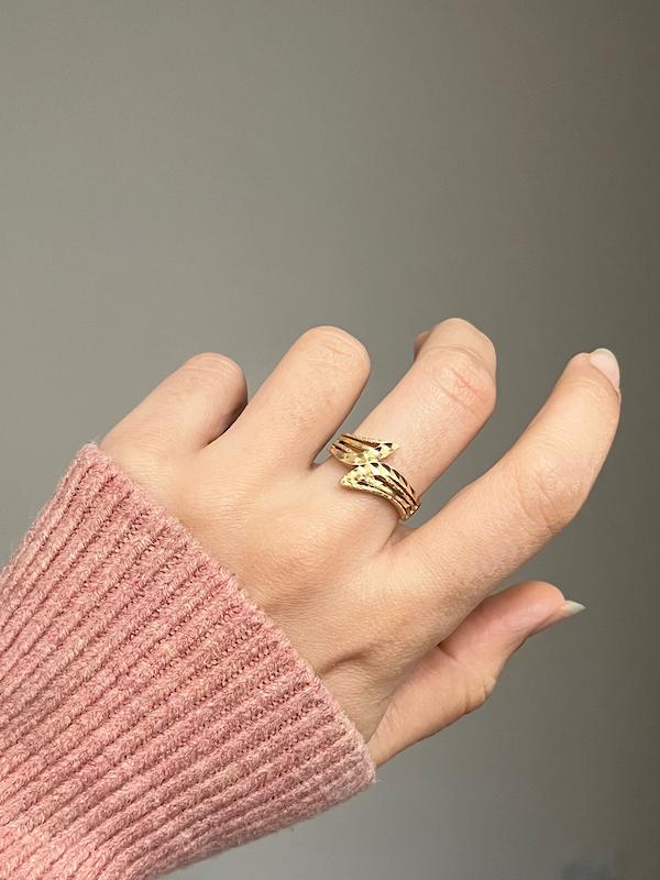 انگشتر طلاروس 