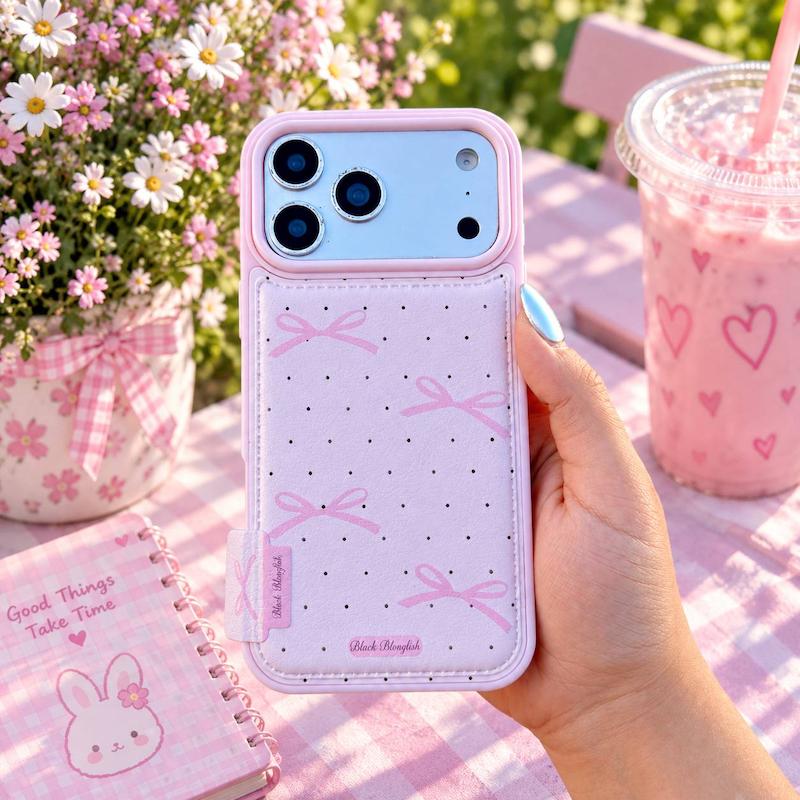 Pink Leather Case with Bow Design  |  قاب پاپیونی چرمی
