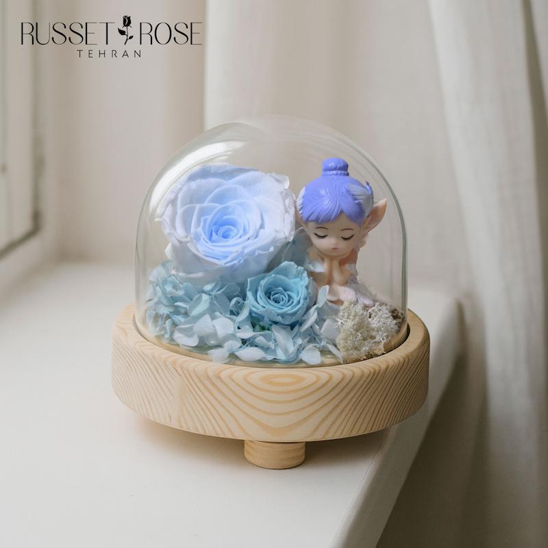 باکس گوی با رز چاودان آبی سفید و هورتانسیا