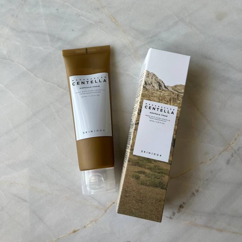 فوم شوینده آمپولی سنتلا ماداگاسکار اسکین 1004