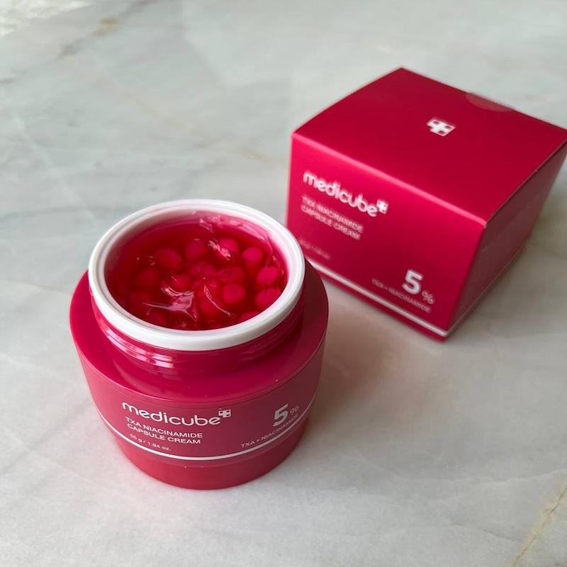 کرم کپسولی ترانگزامیک اسید و نیاسینامید روشن کننده و ضد لک مدی کیوب