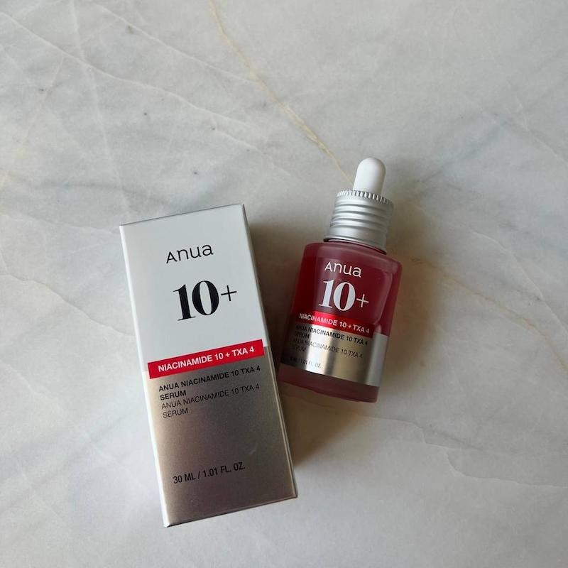 سرم ضد لک و روشن‌کننده نیاسینامید و ترانگزامیک اسید آنوا
