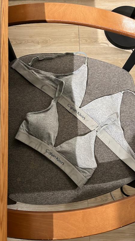 نیم تنه کاپ مثلثی calvin klein