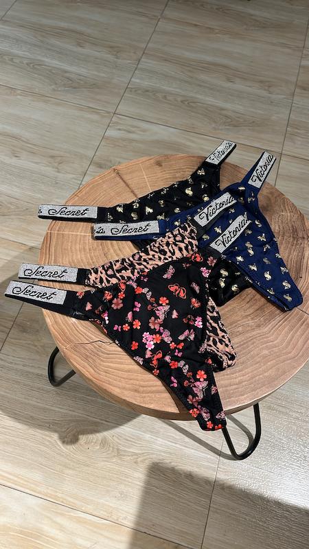 شورت طرحدار victoria’s secret