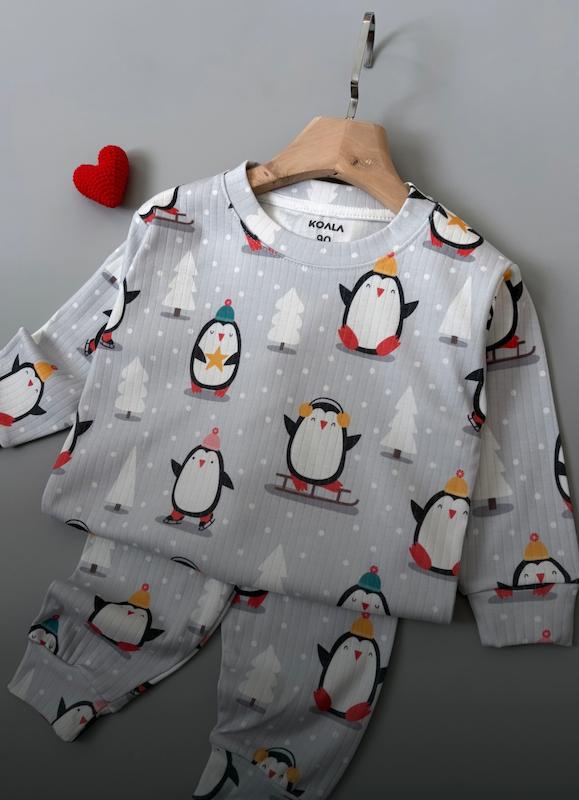 ست راحتی بچگانه طرح پنگوئن