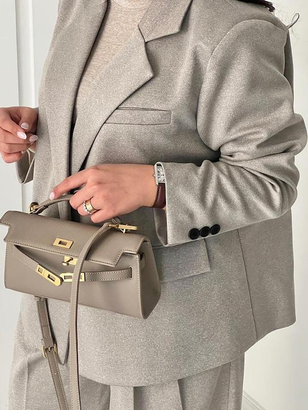 کت KHAKI