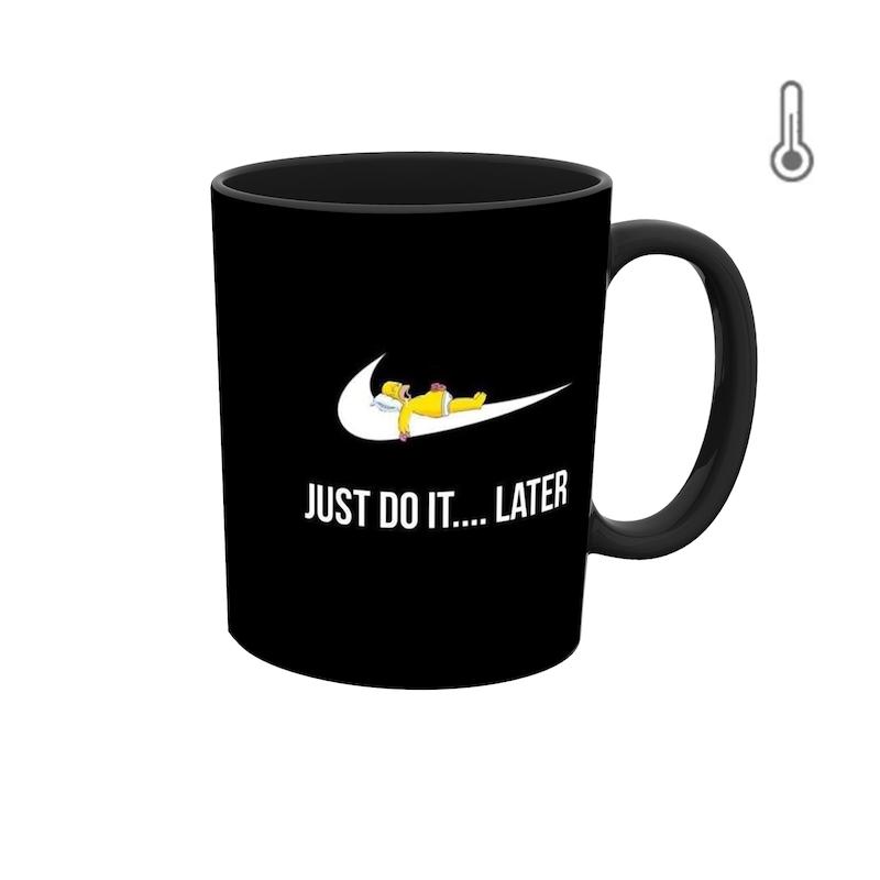 ماگ حرارتی طرح گرافیکی نایک و سیمپسون 