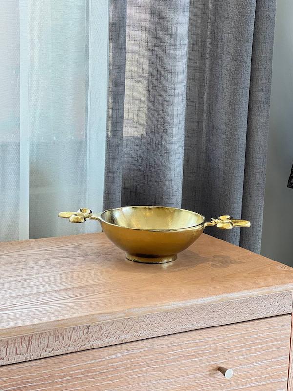 کاسه دو سر نیزه