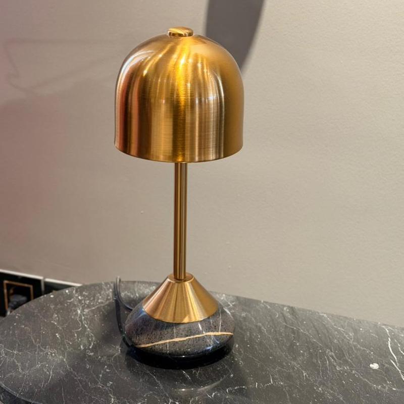 آباژور پایه سنگی