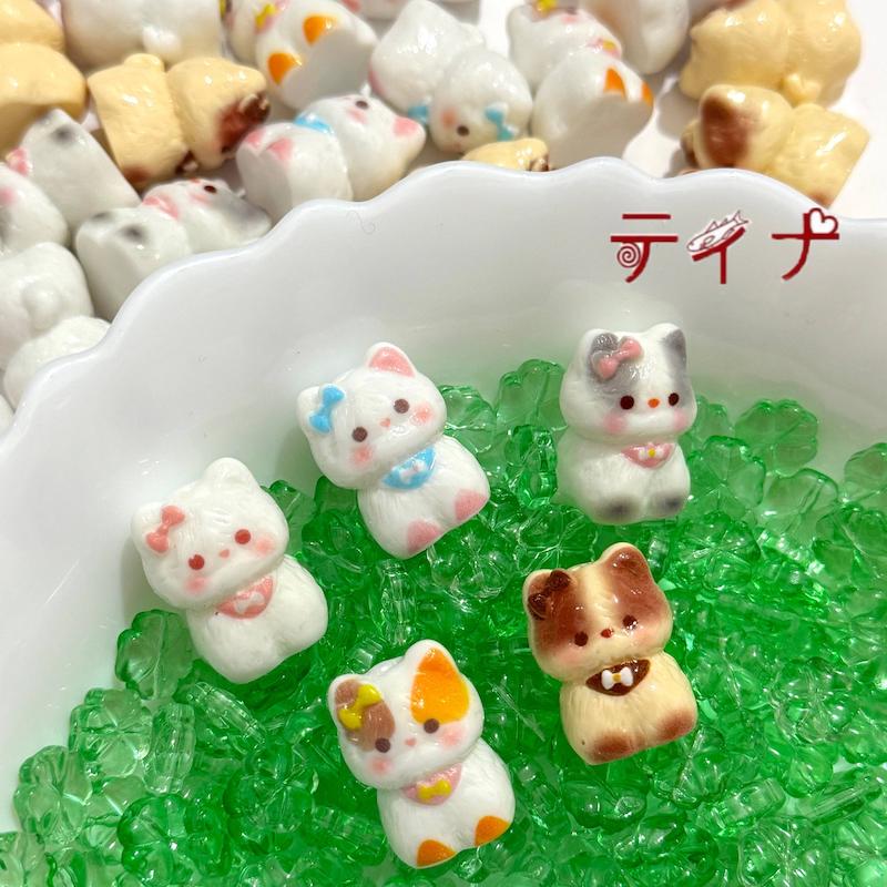 گربه کروات پاپیونی ( به صورت آویز ارسال ميگردد )