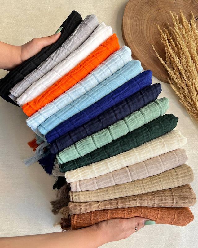 شال گرم ، شال تک رنگ ، شال ساده رنگی ، شال ساده پلیسه ، شال پلیسه نخی ، شال گرم زمستانه ، شال نخی گرم ، شال پاییزه، پاییزه ، شالپاییزه ، شال و روسری ، یگانه اسکارف ، شال ارزان ، شال پلیسه وارداتی ، شال پلیسه ساده منگوله دار