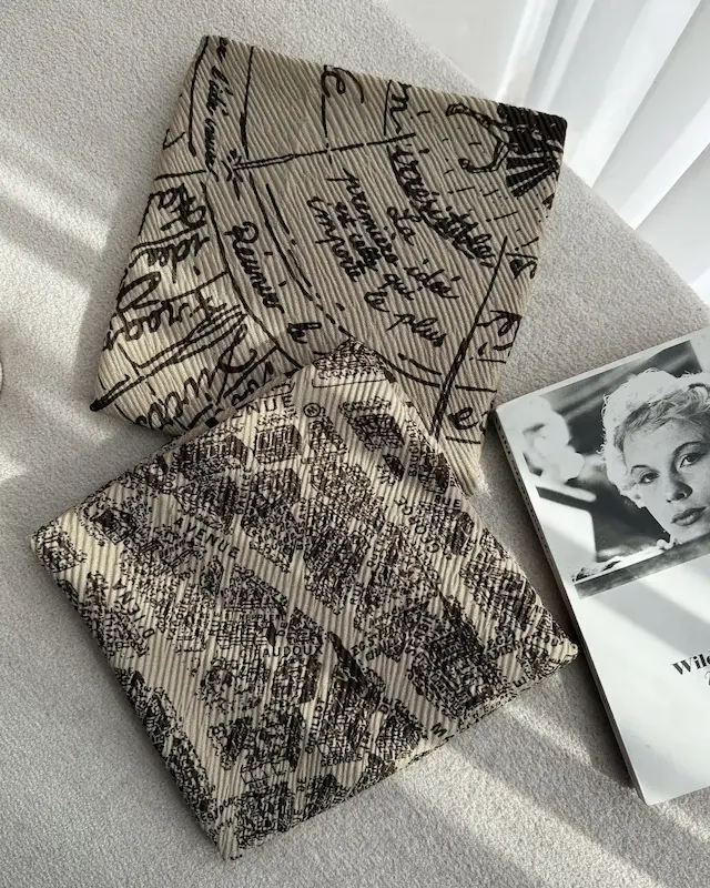 روسری پلیسه پاییزه وارداتی 4729