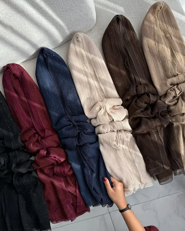 شال برشکا اکلیلی دور دانتل وارداتی 4747