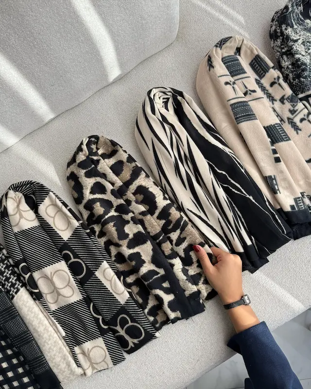 سایت شال ، شال  روسری خاص ، شال و روسری جدید ، شال زنانه ، شال ارزان ، شال  روسری حراج ، شال موهر ، شال مشکی موهر 