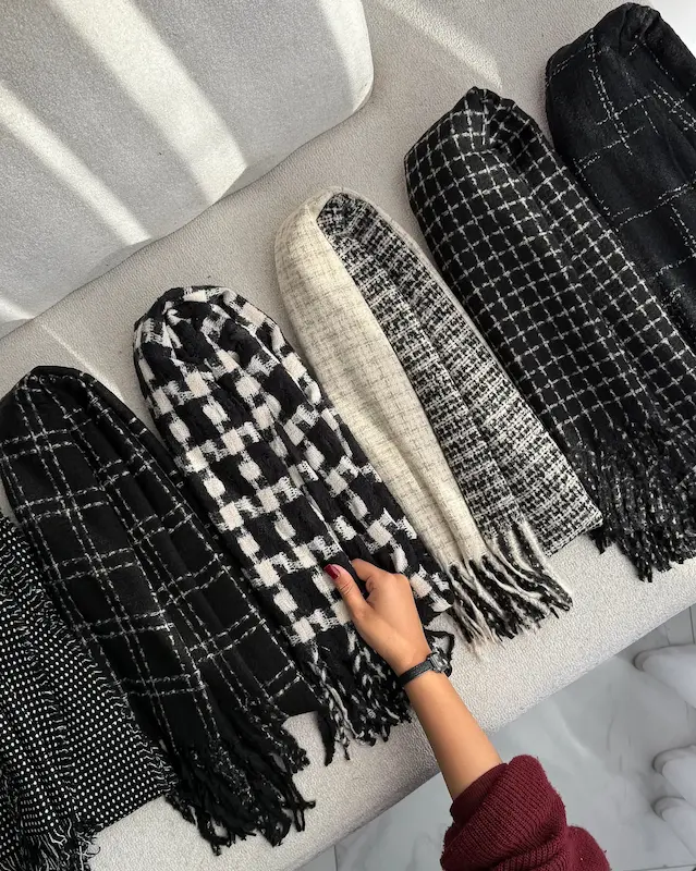 شال موهر مشکی لندن 4765