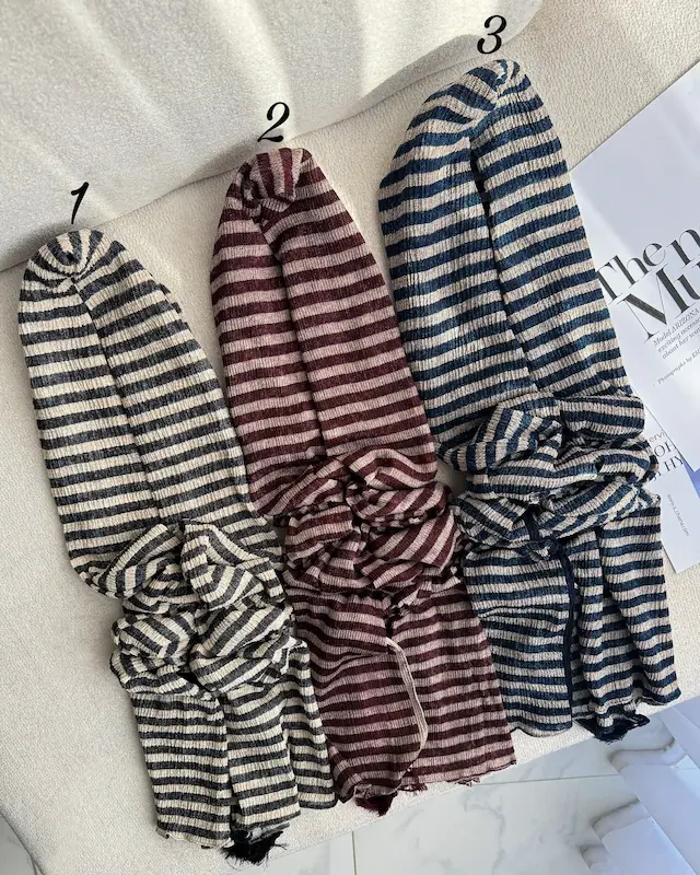 شال پلیسه راه راه وارداتی 4793